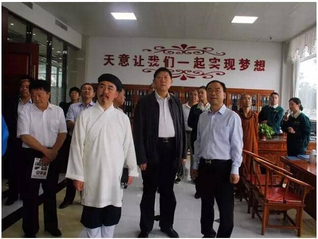 山東省政協(xié)常委、民宗委主任孫傳宏蒞臨天意考察參觀