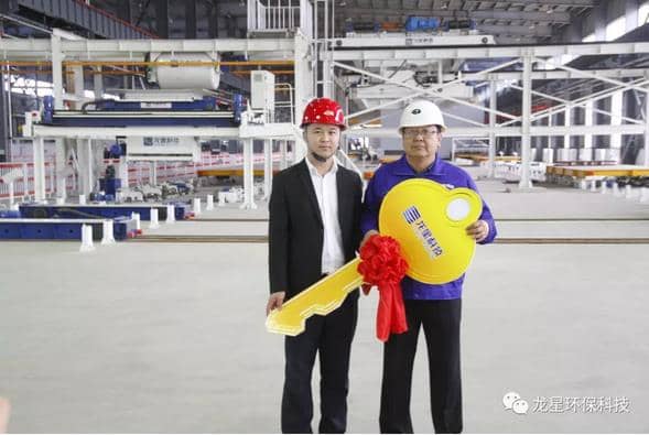 熱烈祝賀天意機(jī)械與龍星科技PC構(gòu)件生產(chǎn)線順利交接！