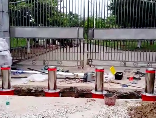 開門紅科技佛山某項(xiàng)目自動升降柱完工視頻